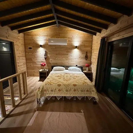 Villa De Denize Yakin Lux